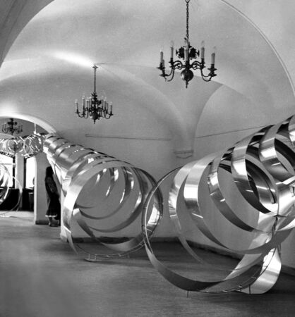 Installation Infinity 1979